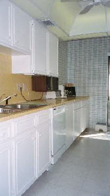 condokitchen1